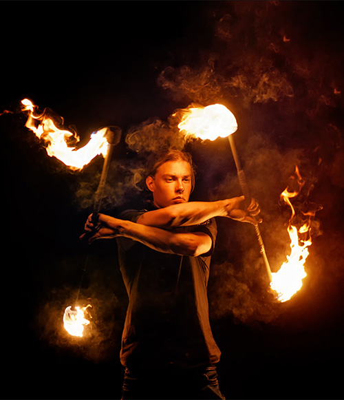 shutterstock_1202850091_fire show shutterstock_1202850091_fire show